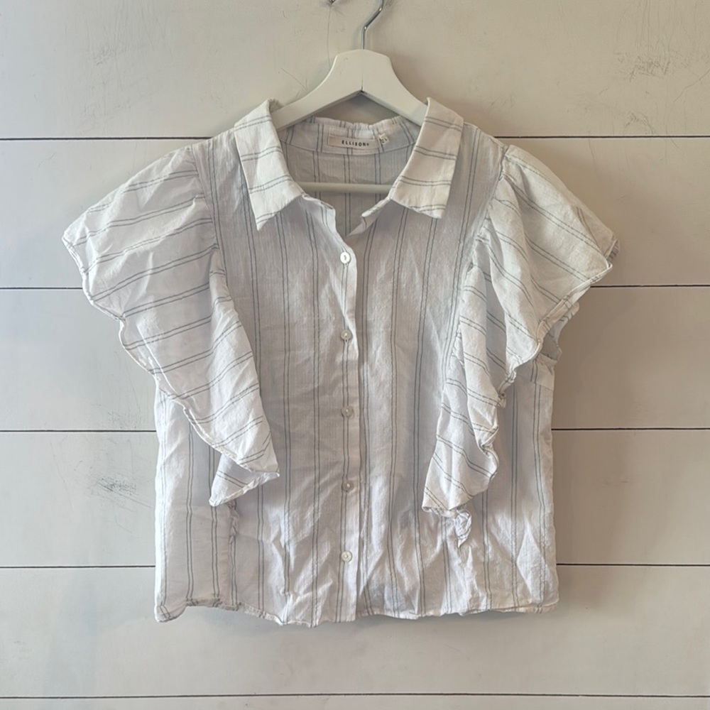 Ellison Ruffle Sleeve Button Up Blouse Size Large